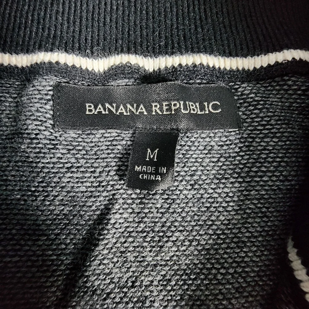 Banana Republic Men's‎ Size M 1/4 Zip Sweater Silk Blended Dark Gray & White